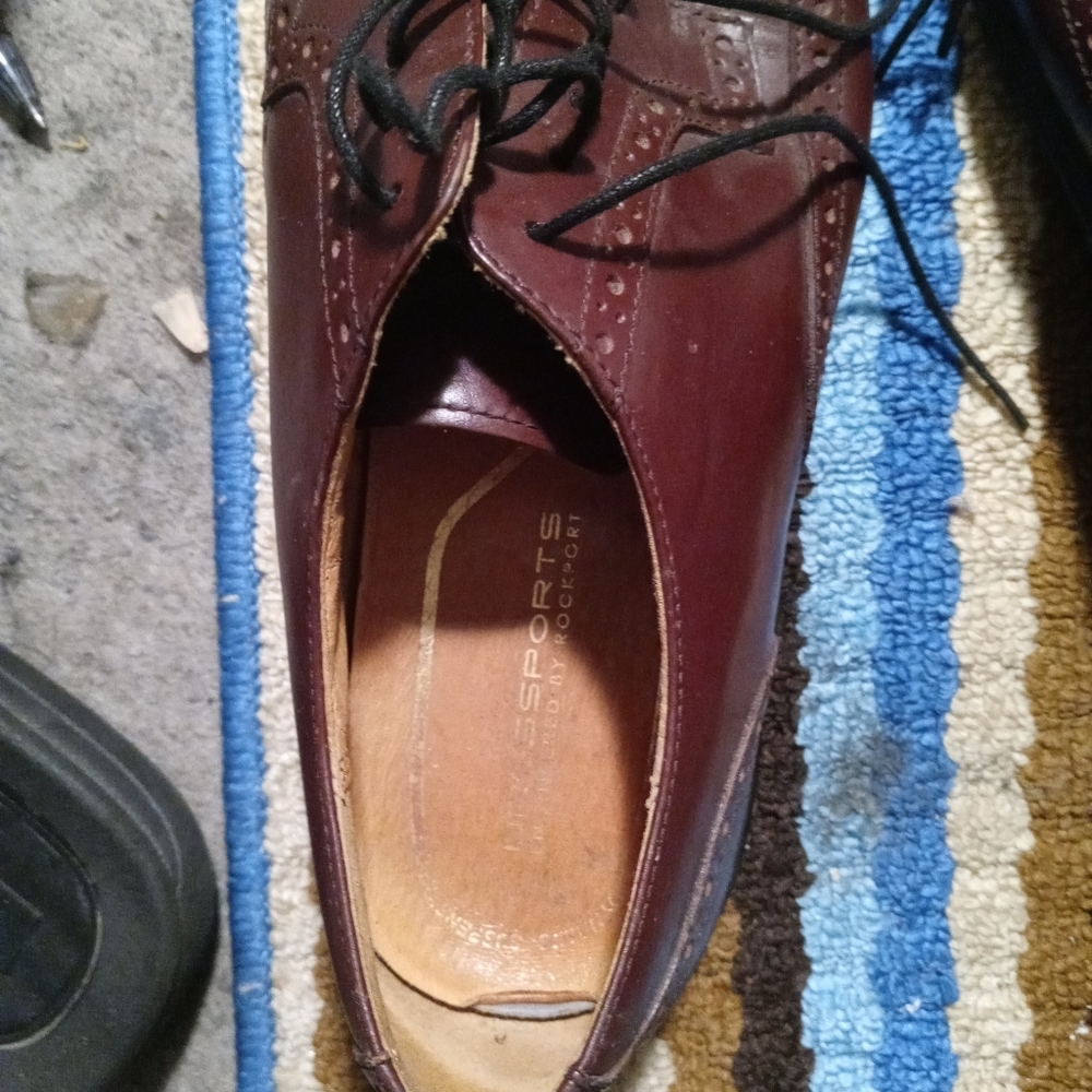 Mens dress shoes